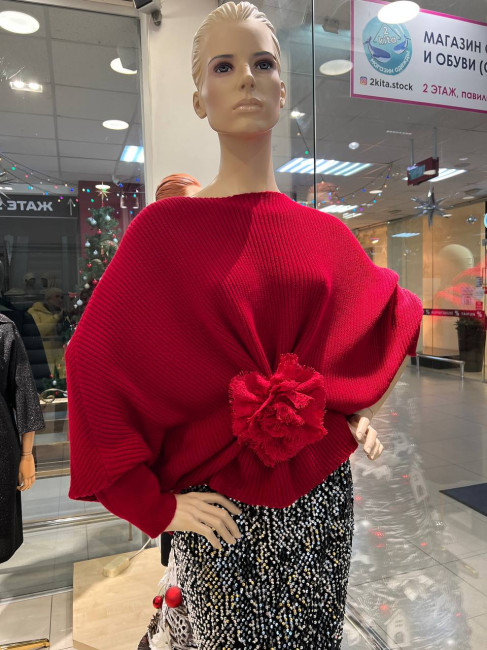 Джемпер красный
